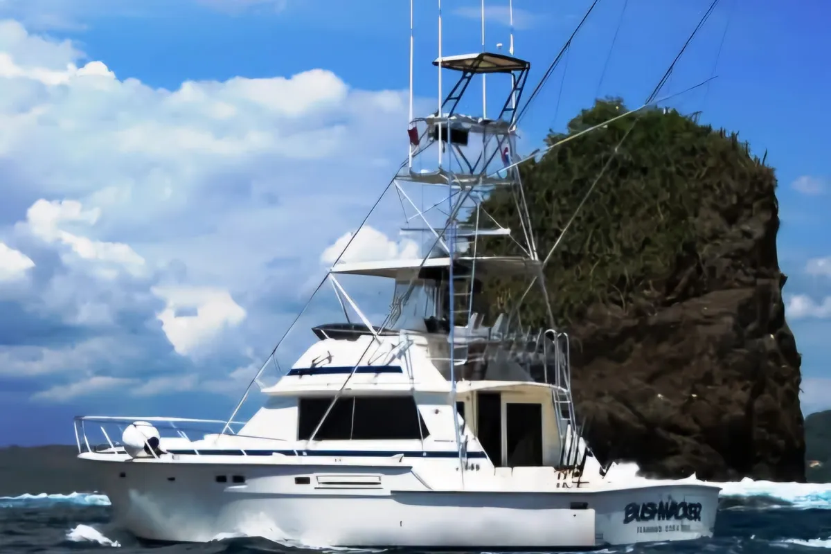 The Bushwacker sport fishing charter boat cruising the waters off Playa Flamingo, Guanacaste